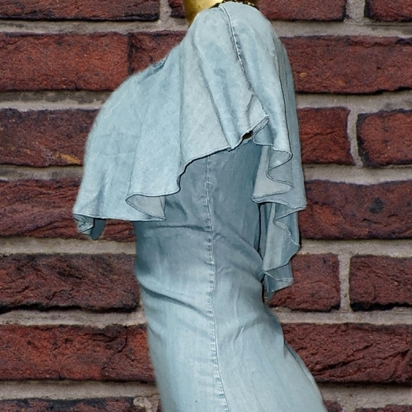 Jean Ruffle Dress - Picture 5 of 9